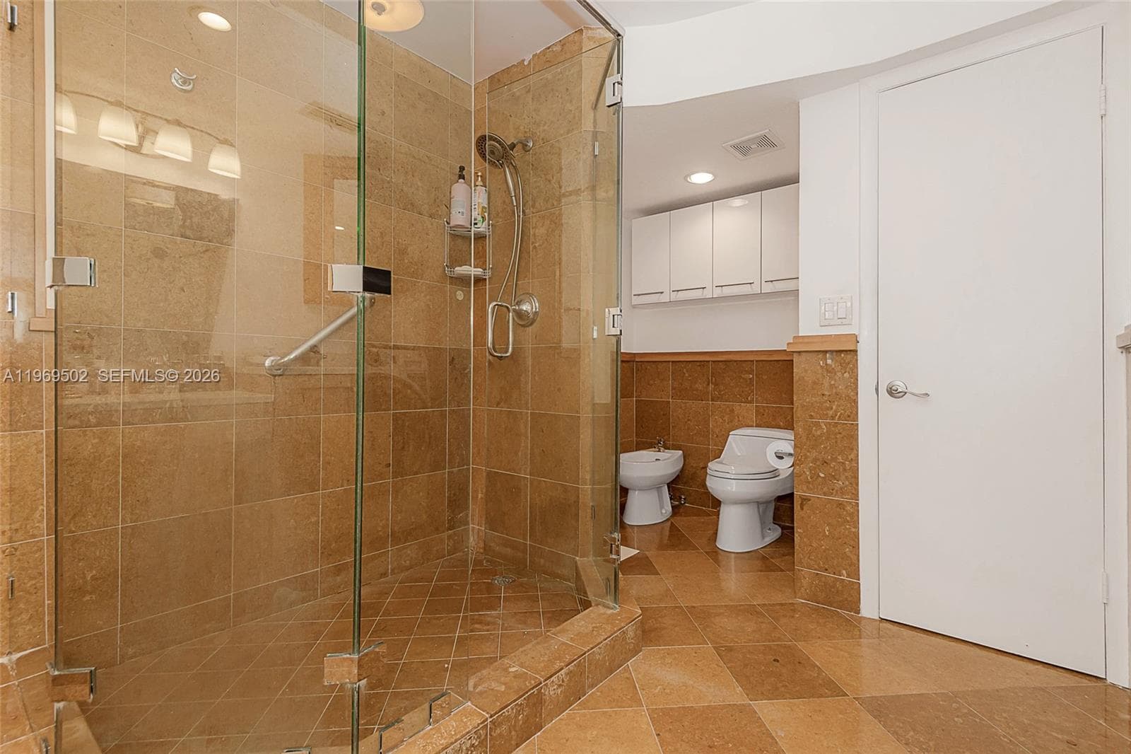 6423 Collins Ave 309 photo 23