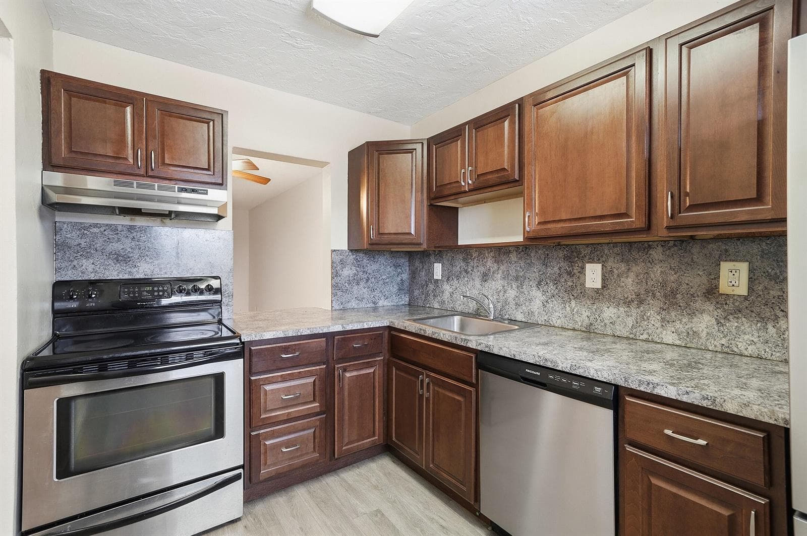 1400 NE 57th Street 304 photo 4