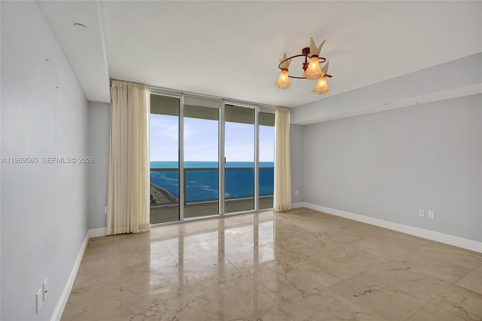 1830 Ocean Dr 2701 photo 16