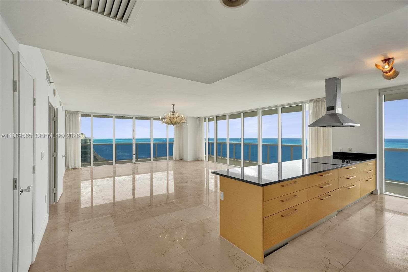 1830 S Ocean Dr 2701 photo 1