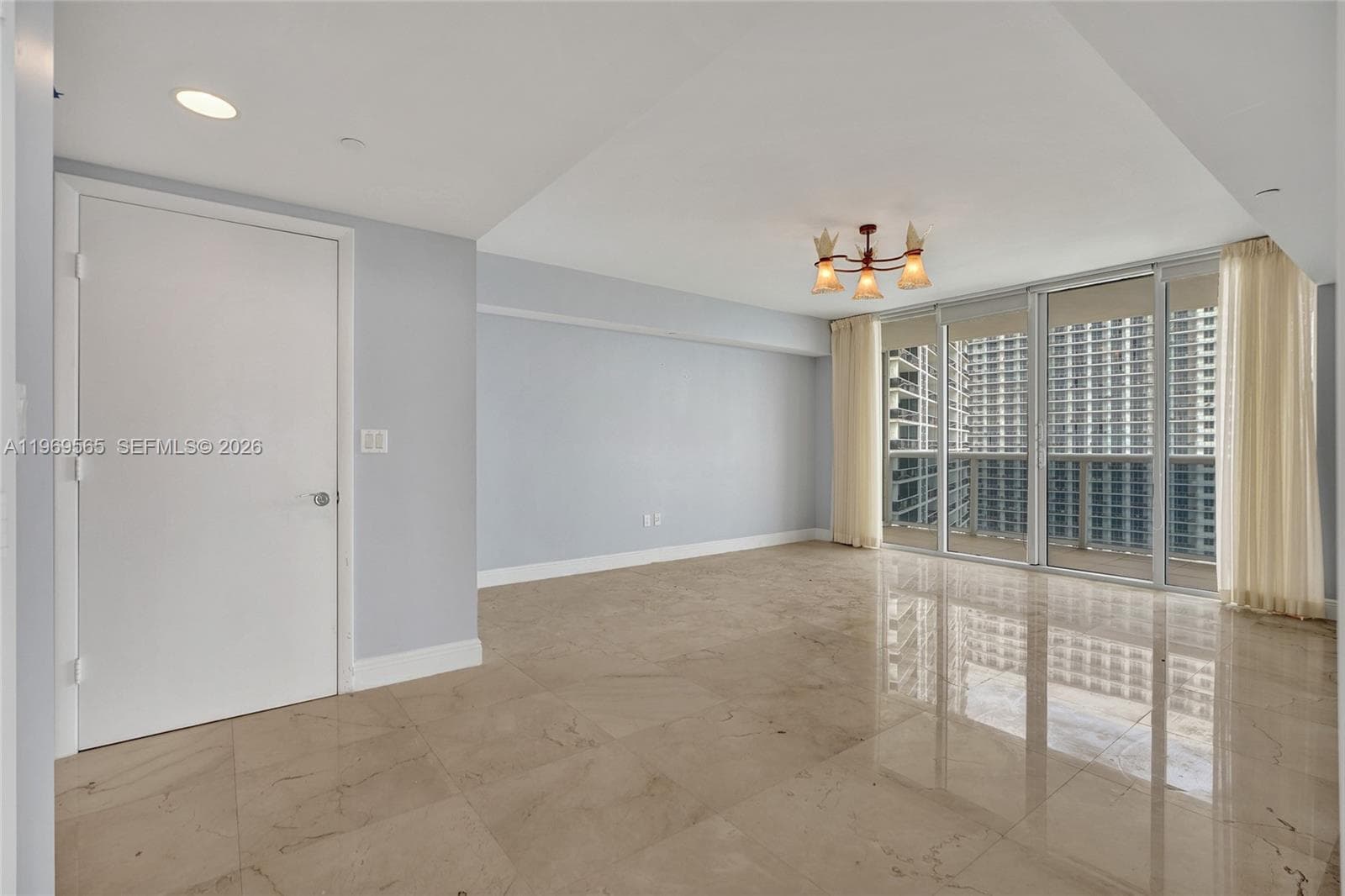 1830 S Ocean Dr 2701 photo 14