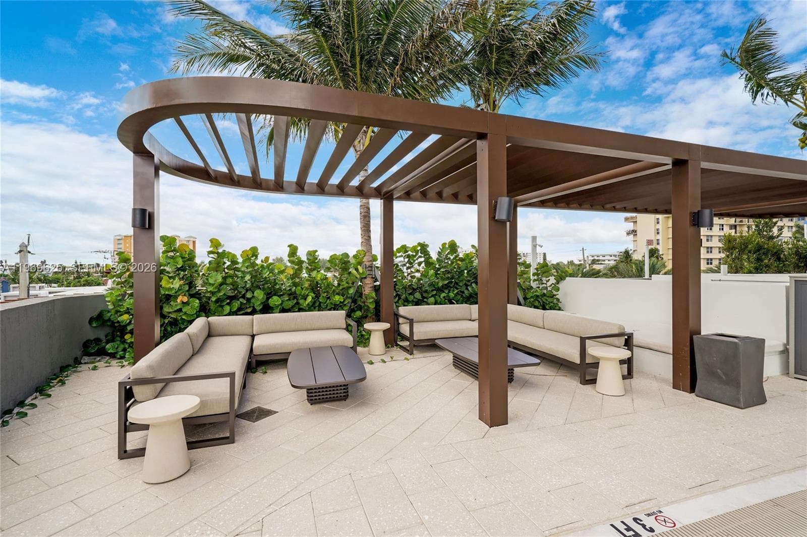 900 Ocean Blvd 906 photo 13