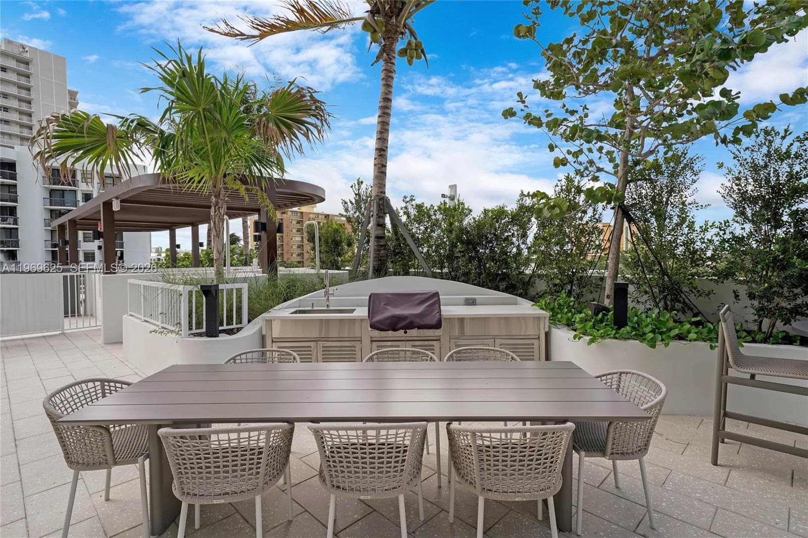 900 Ocean Blvd 906 photo 12