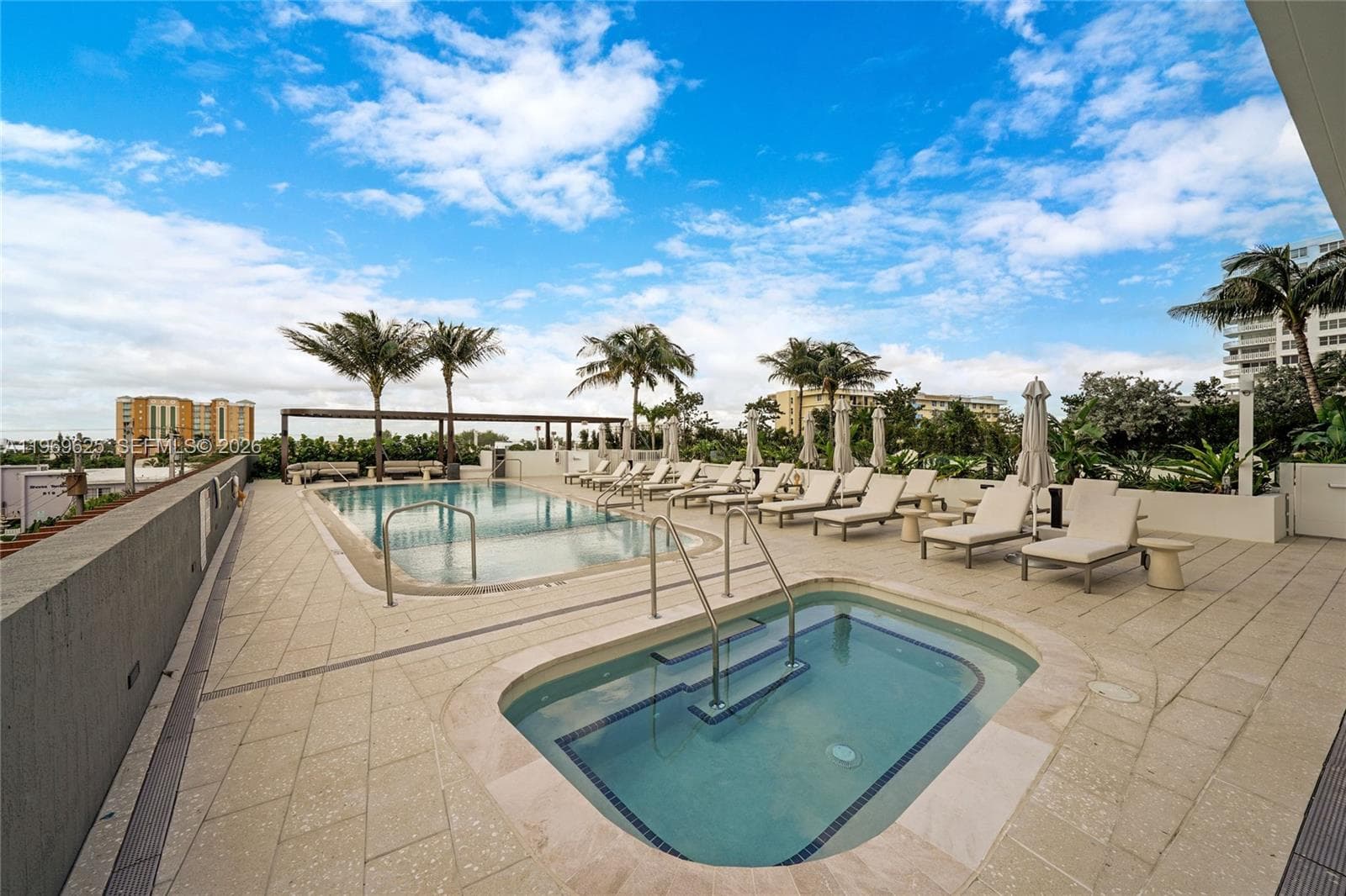 900 Ocean Blvd 906 photo 14