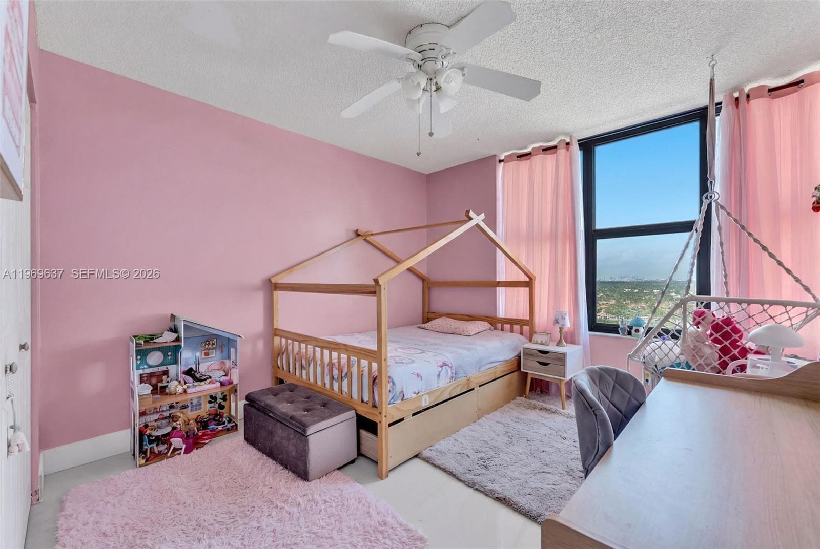 2500 PARKVIEW DR 2407 photo 14