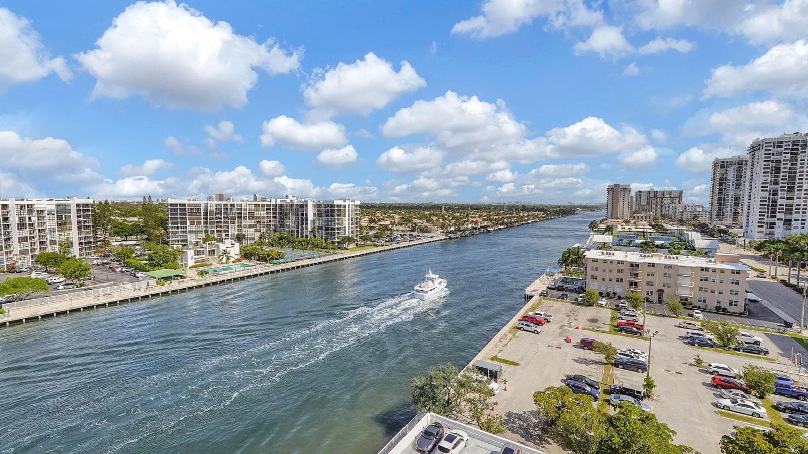 3000 S Ocean Drive 920 photo 16