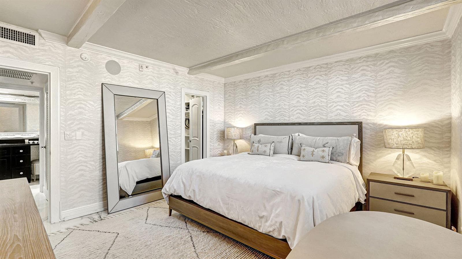 3000 S Ocean Drive 920 photo 25
