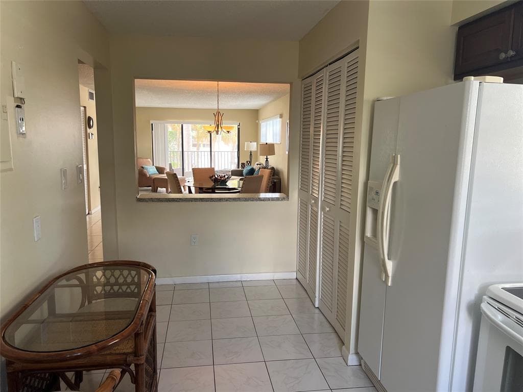445 SE 21st Avenue 201 photo 8