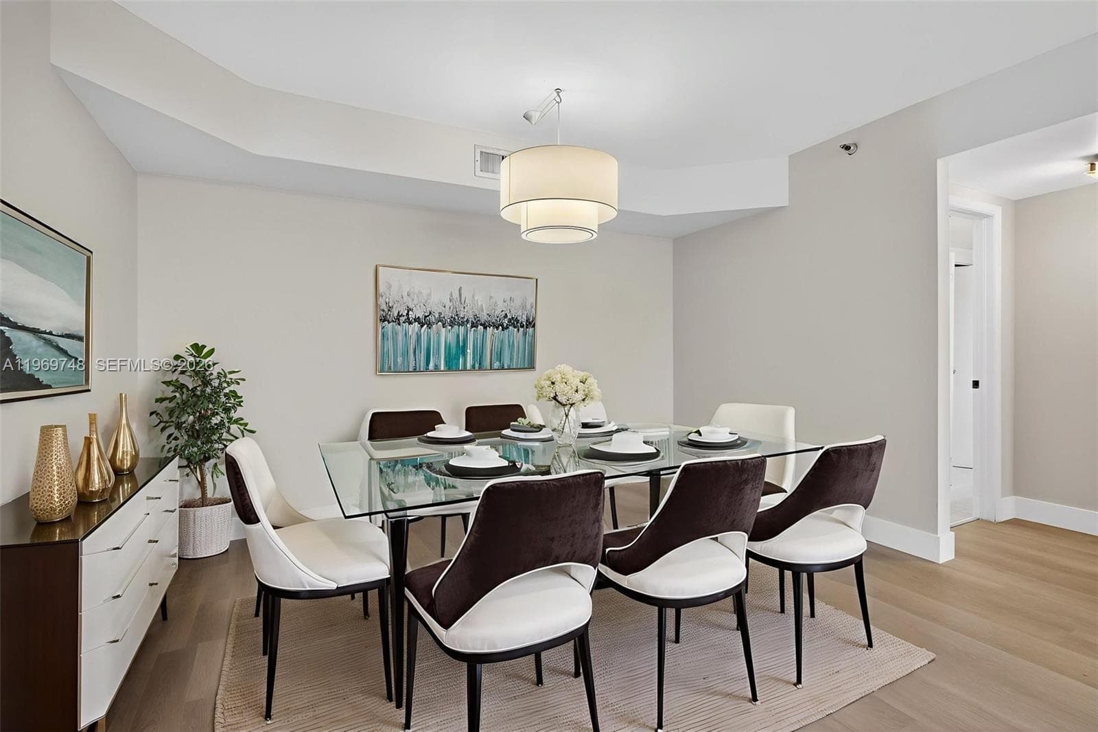 3610 Yacht Club Dr 414 photo 2