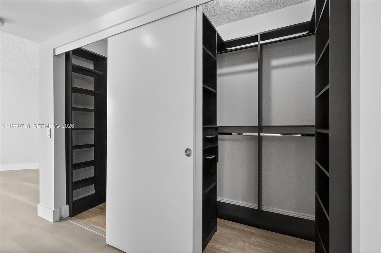 3610 Yacht Club Dr 414 photo 7