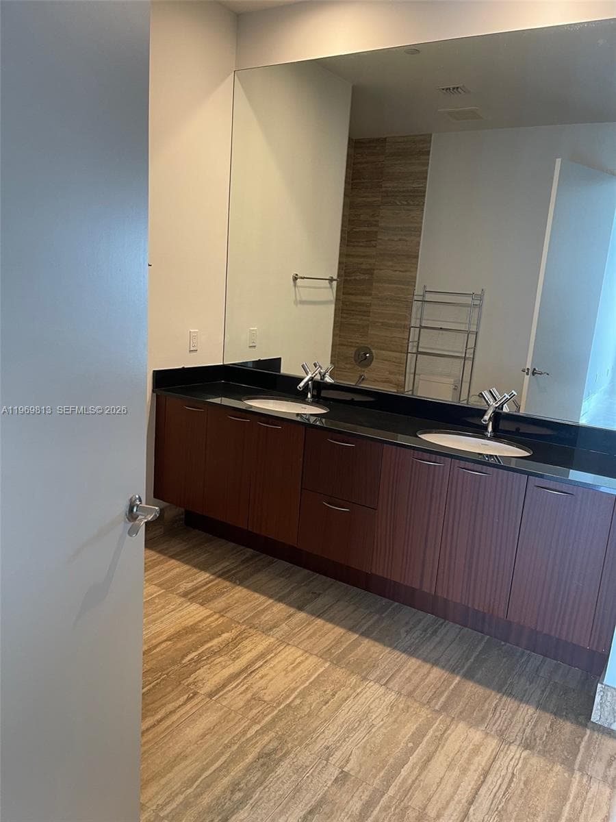 15901 Collins Ave 3405 photo 6