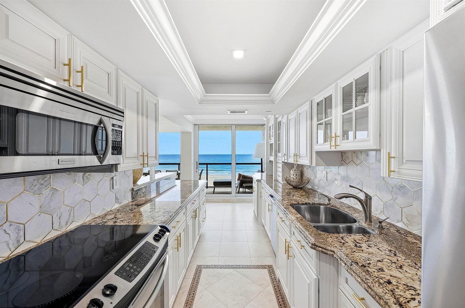 2727 S Ocean Boulevard 405 photo 20