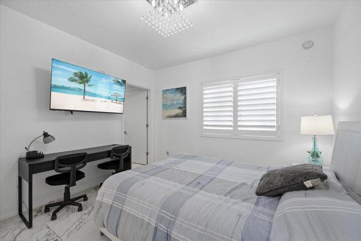 2650 Lake Shore Drive 1004 photo 15