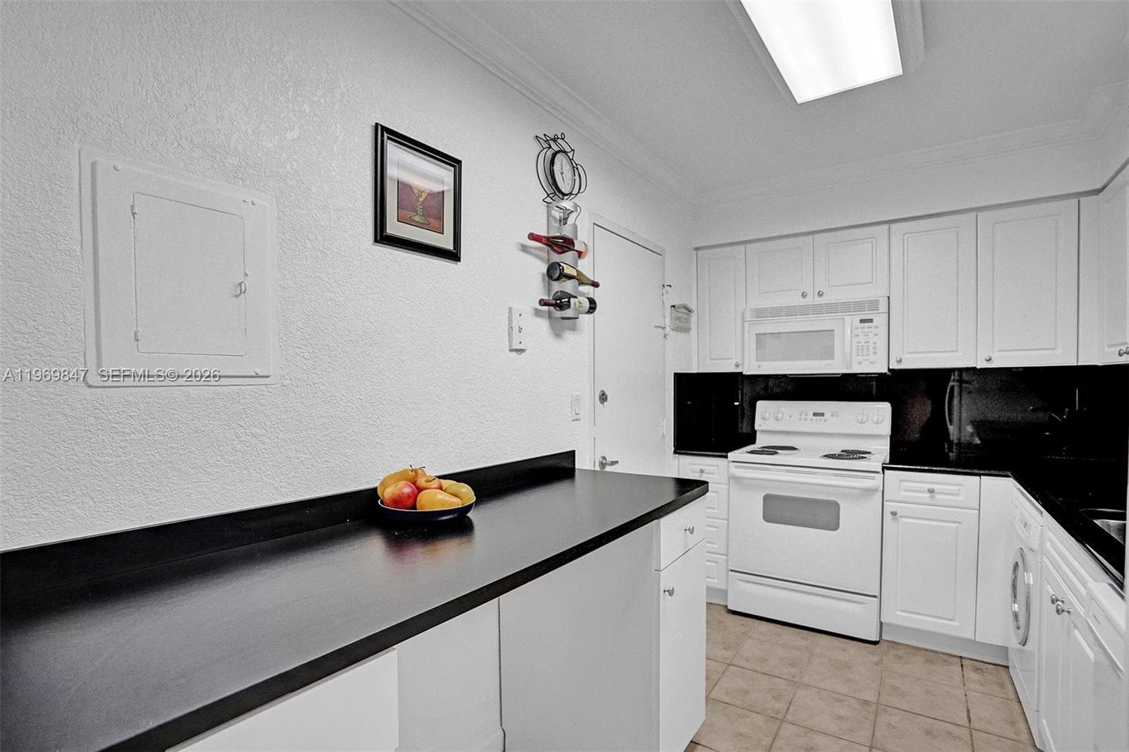 2501 S Ocean Dr 538 (Available NOW) photo 16