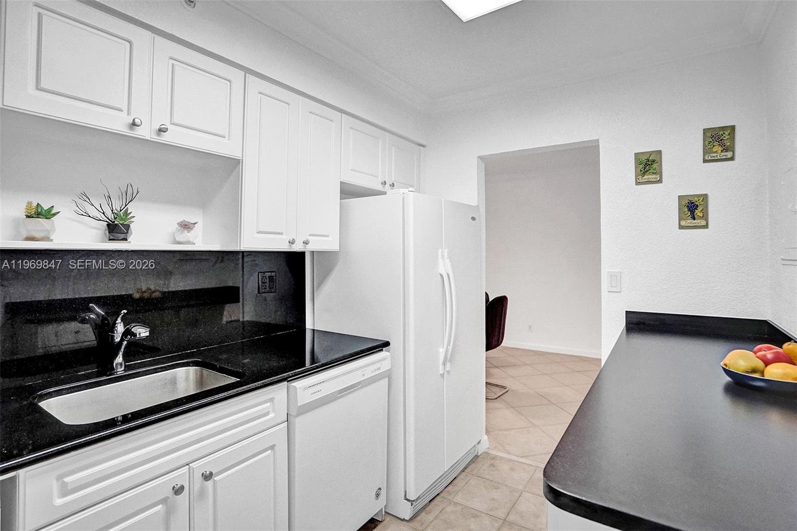 2501 S Ocean Dr 538 (Available NOW) photo 18