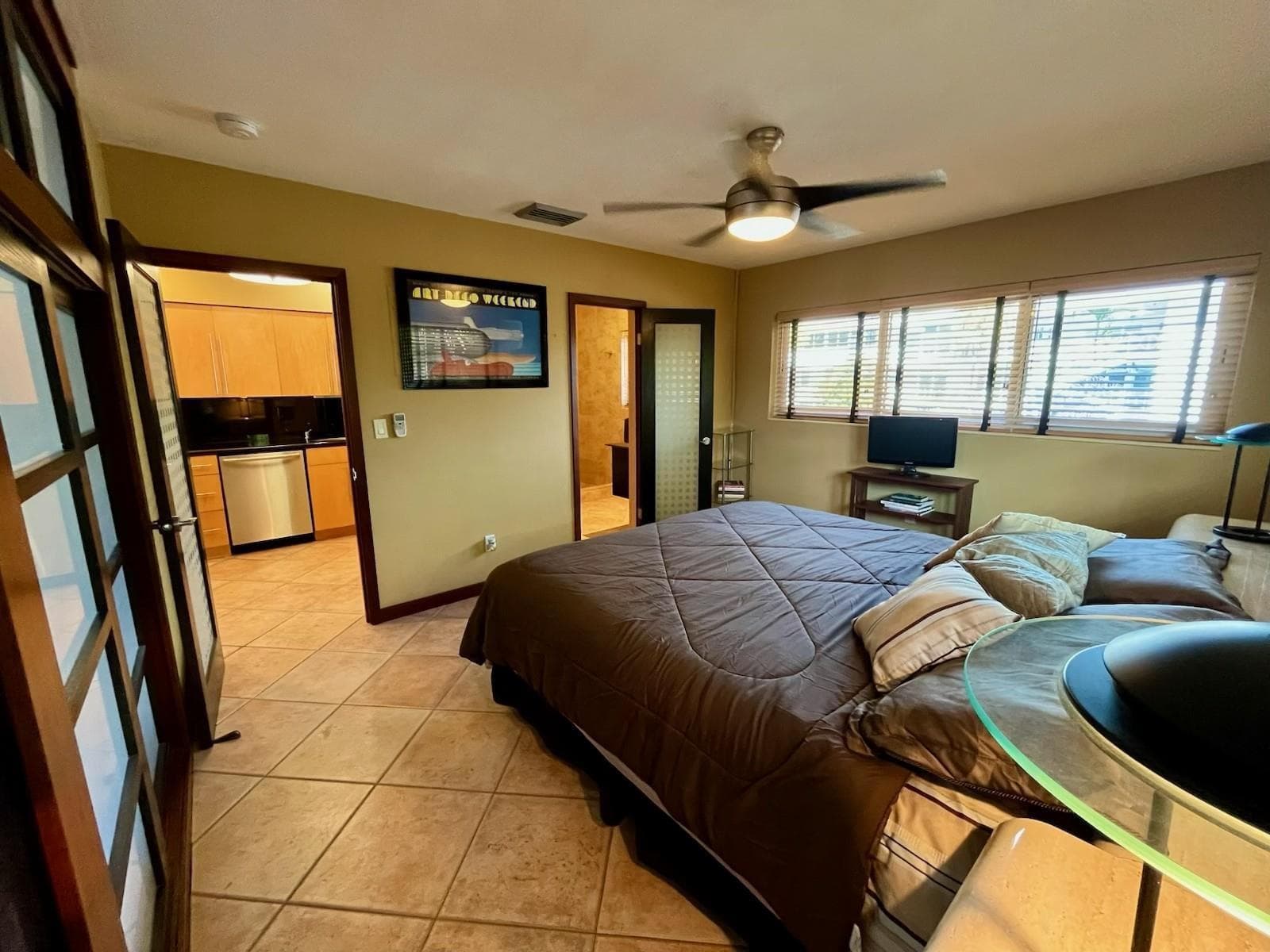 2760 Yacht Club Boulevard 10g photo 10