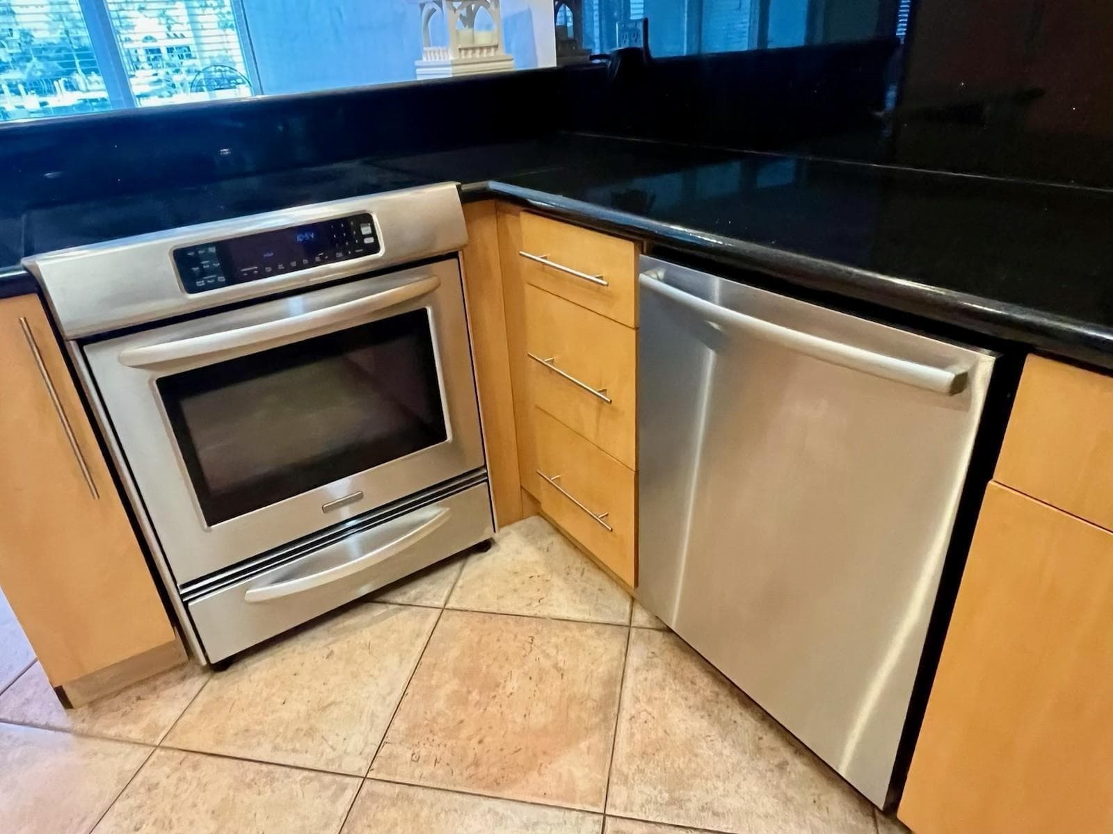 2760 Yacht Club Boulevard 10g photo 8