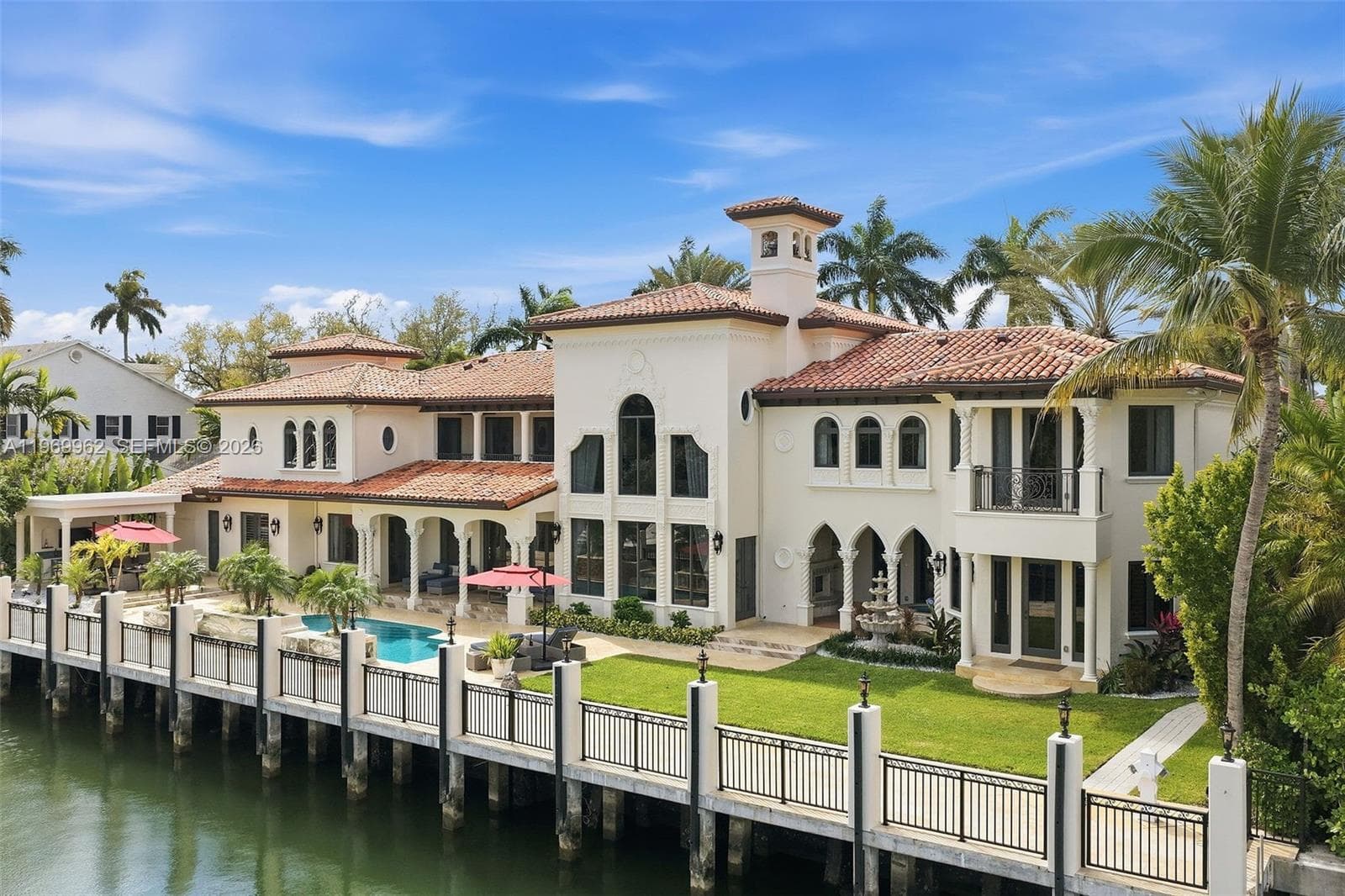 628 Coral Way photo 2