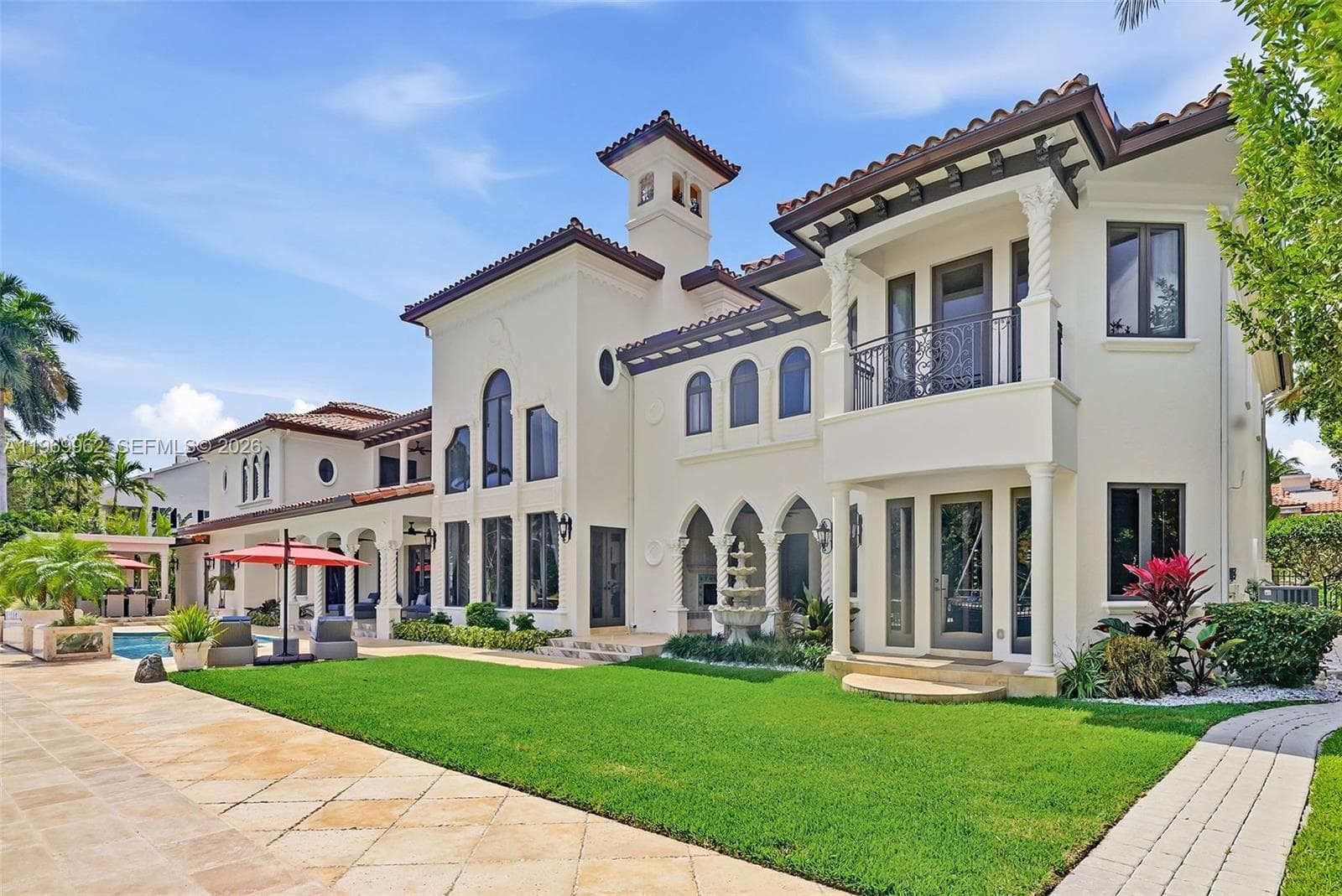 628 Coral Way photo 10