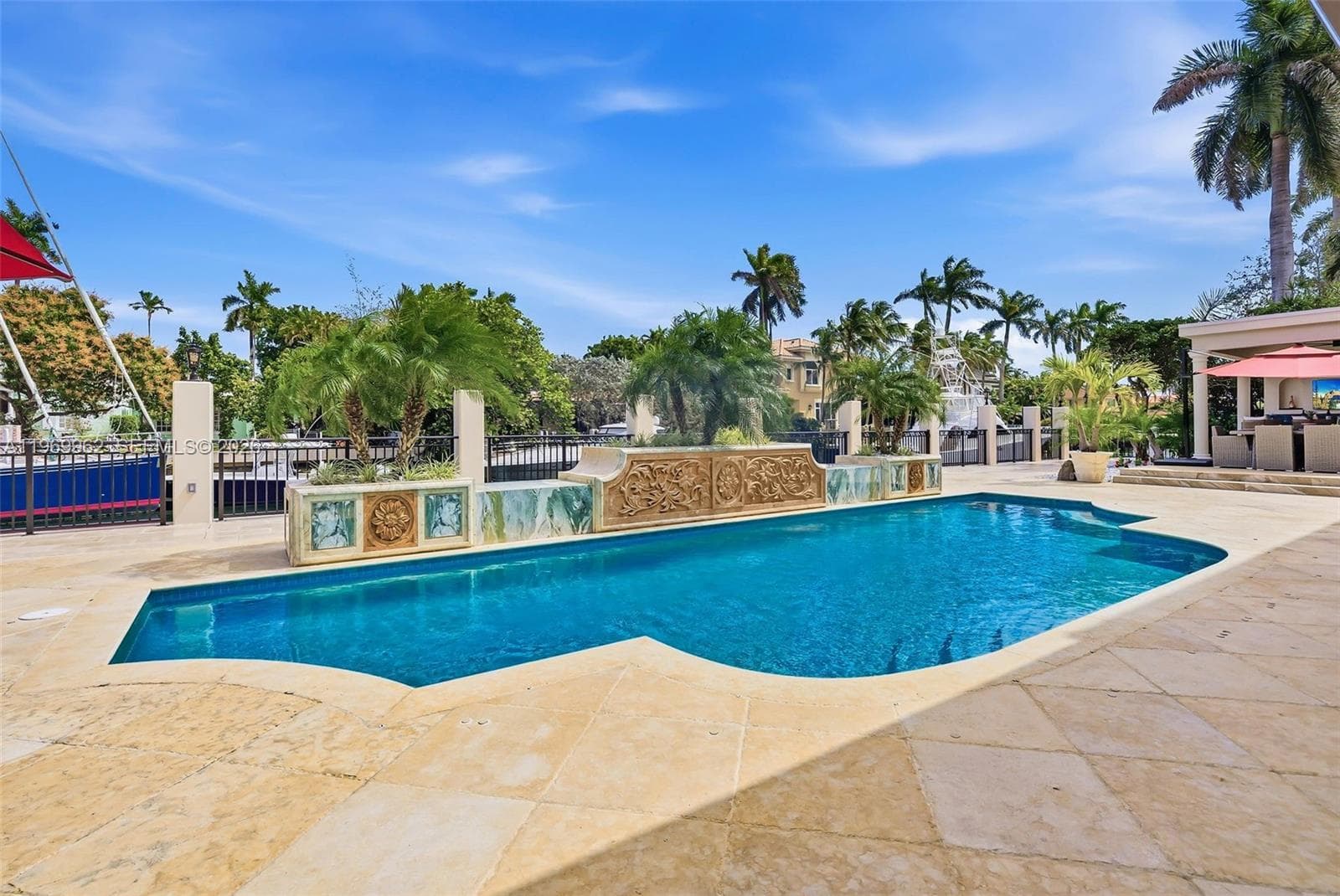 628 Coral Way photo 18