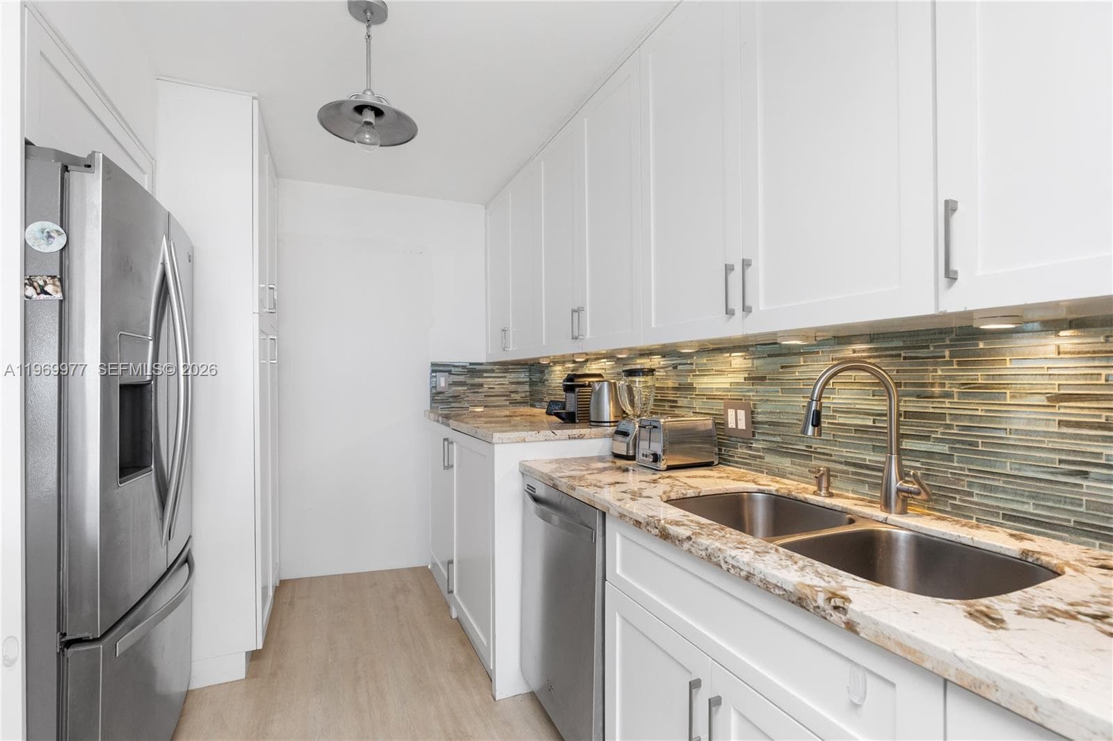 2101 Ocean Dr 2804 photo 23