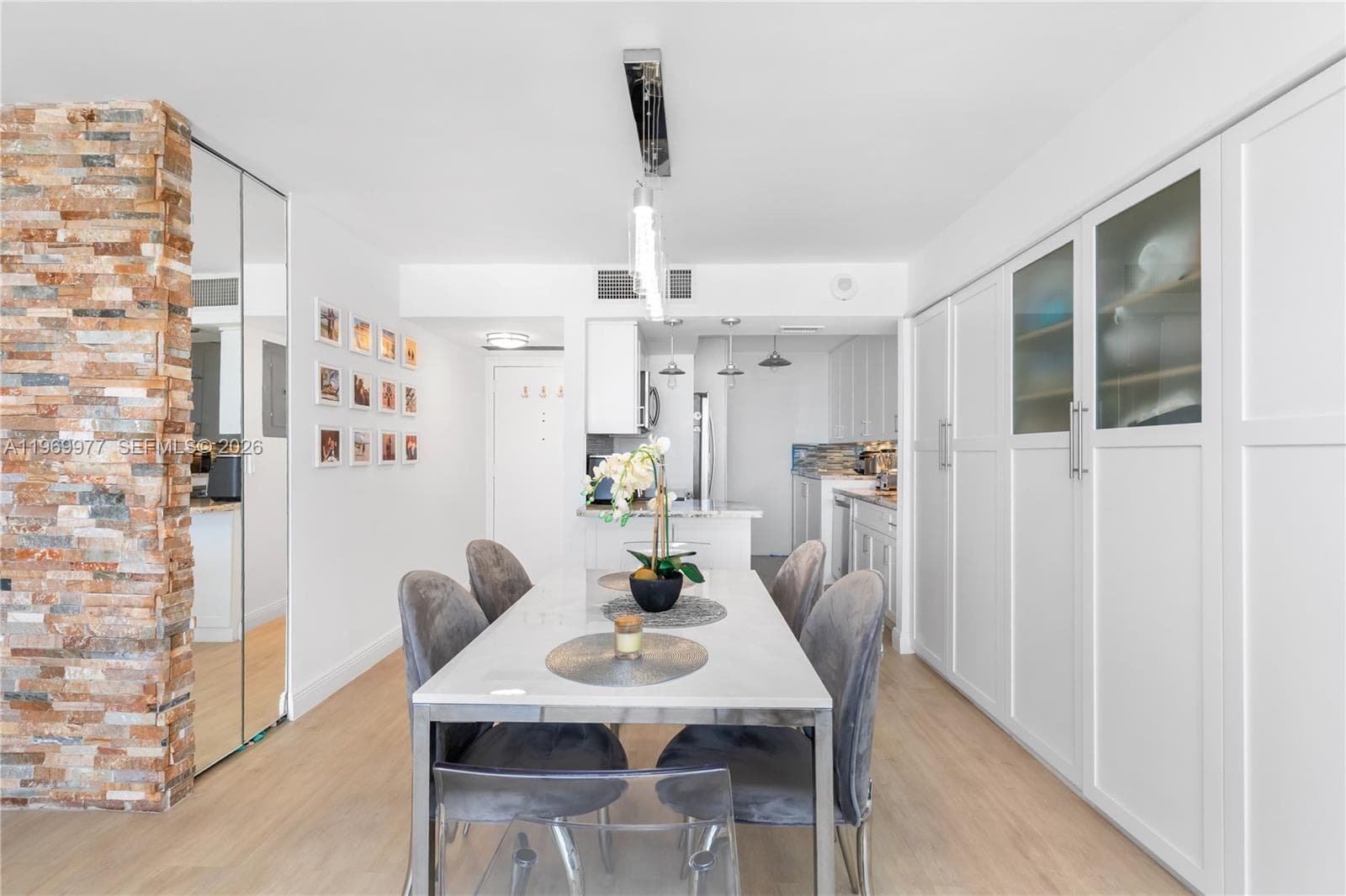 2101 Ocean Dr 2804 photo 24