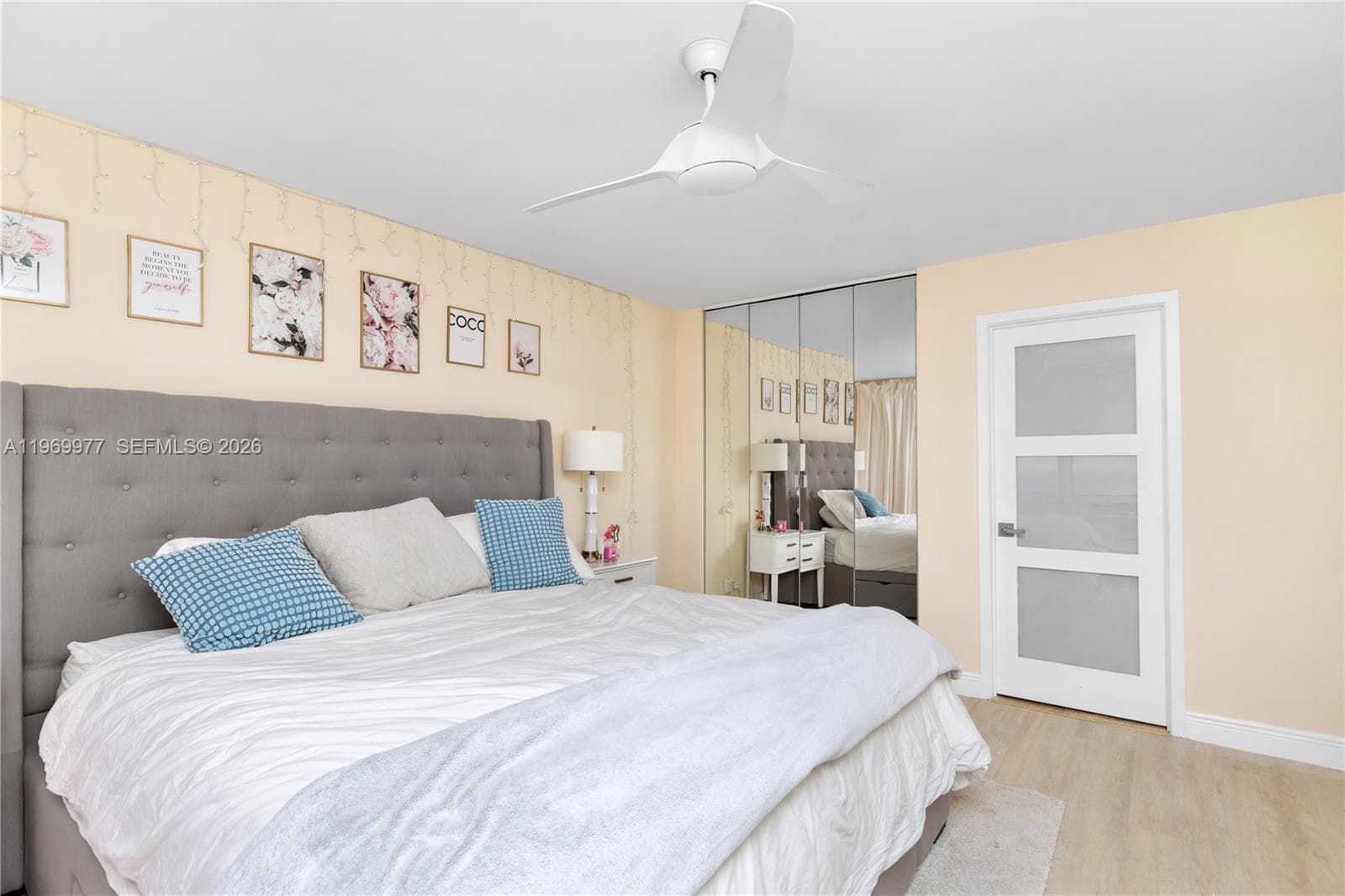 2101 Ocean Dr 2804 photo 11