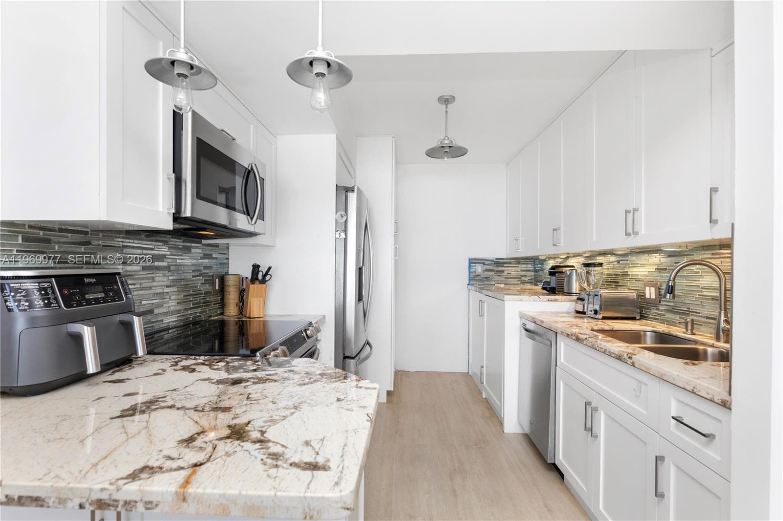 2101 Ocean Dr 2804 photo 21