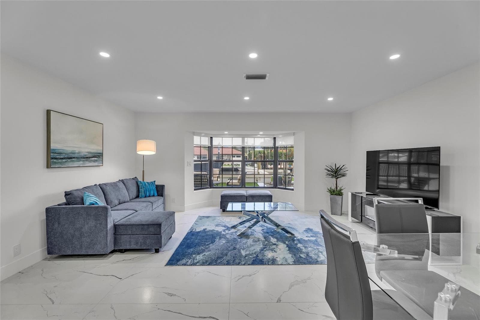616 3rd Key Drive photo 6