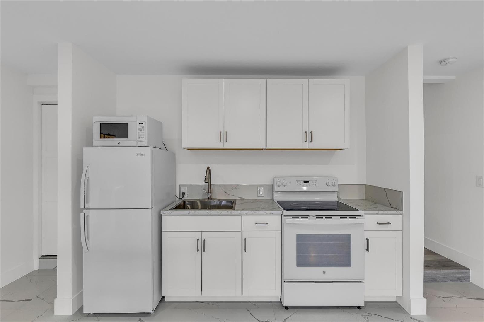 616 3rd Key Drive photo 12