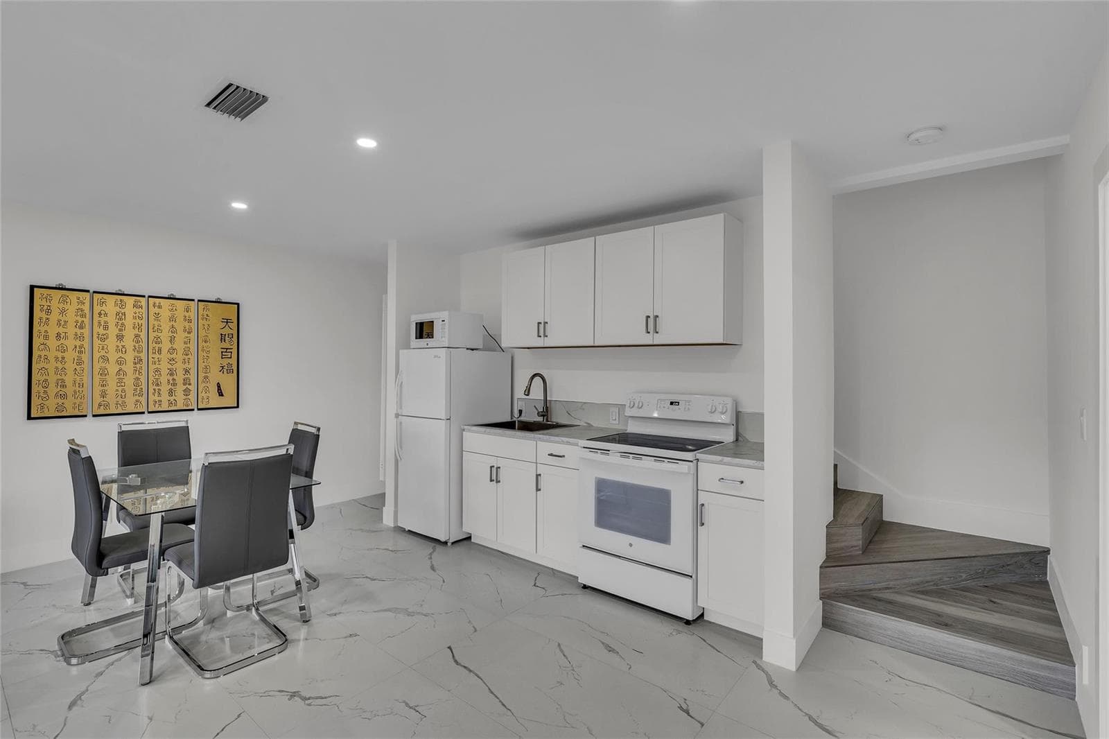 616 3rd Key Drive photo 11