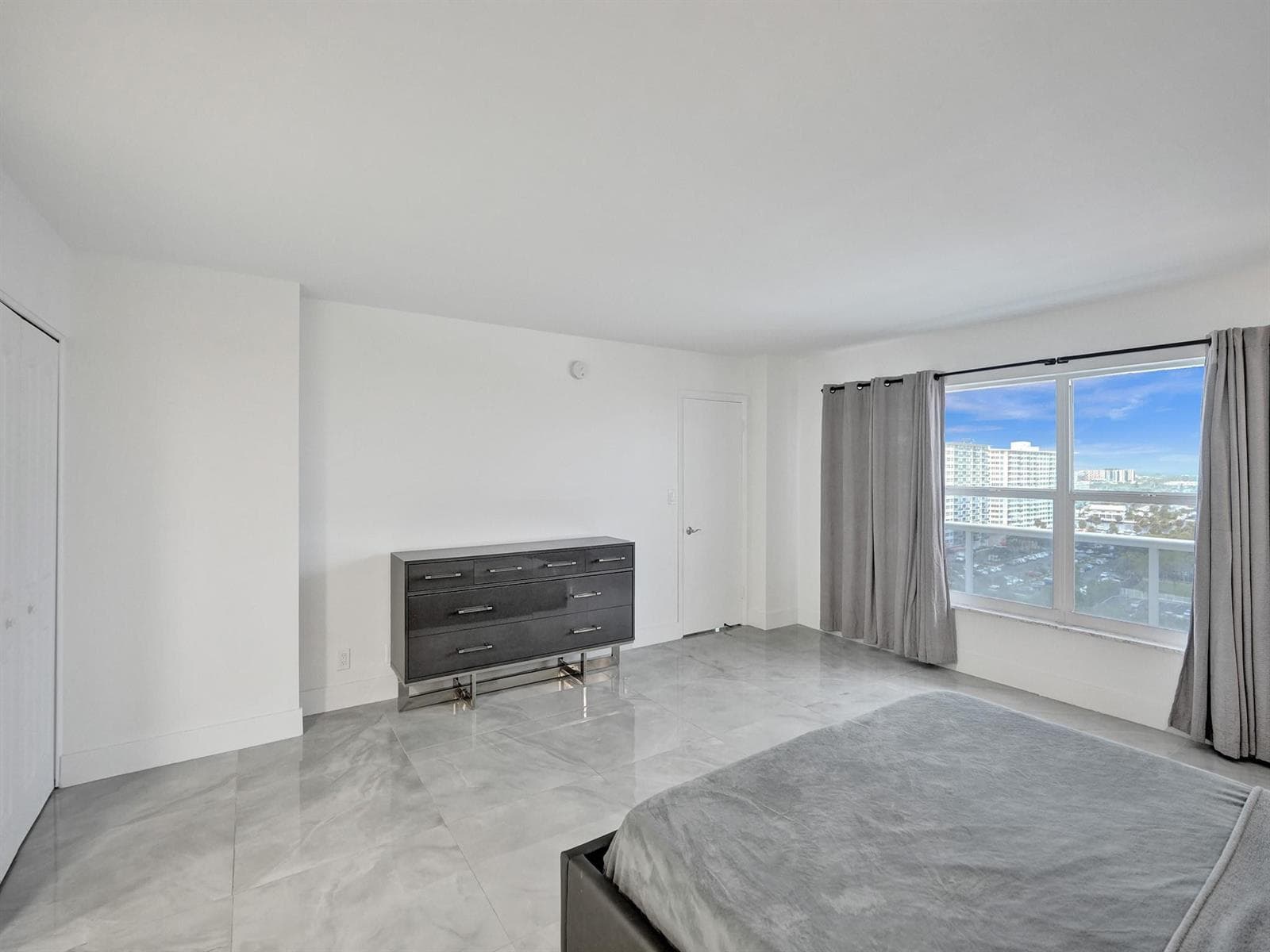 3500 Galt Ocean Drive 1109 photo 16