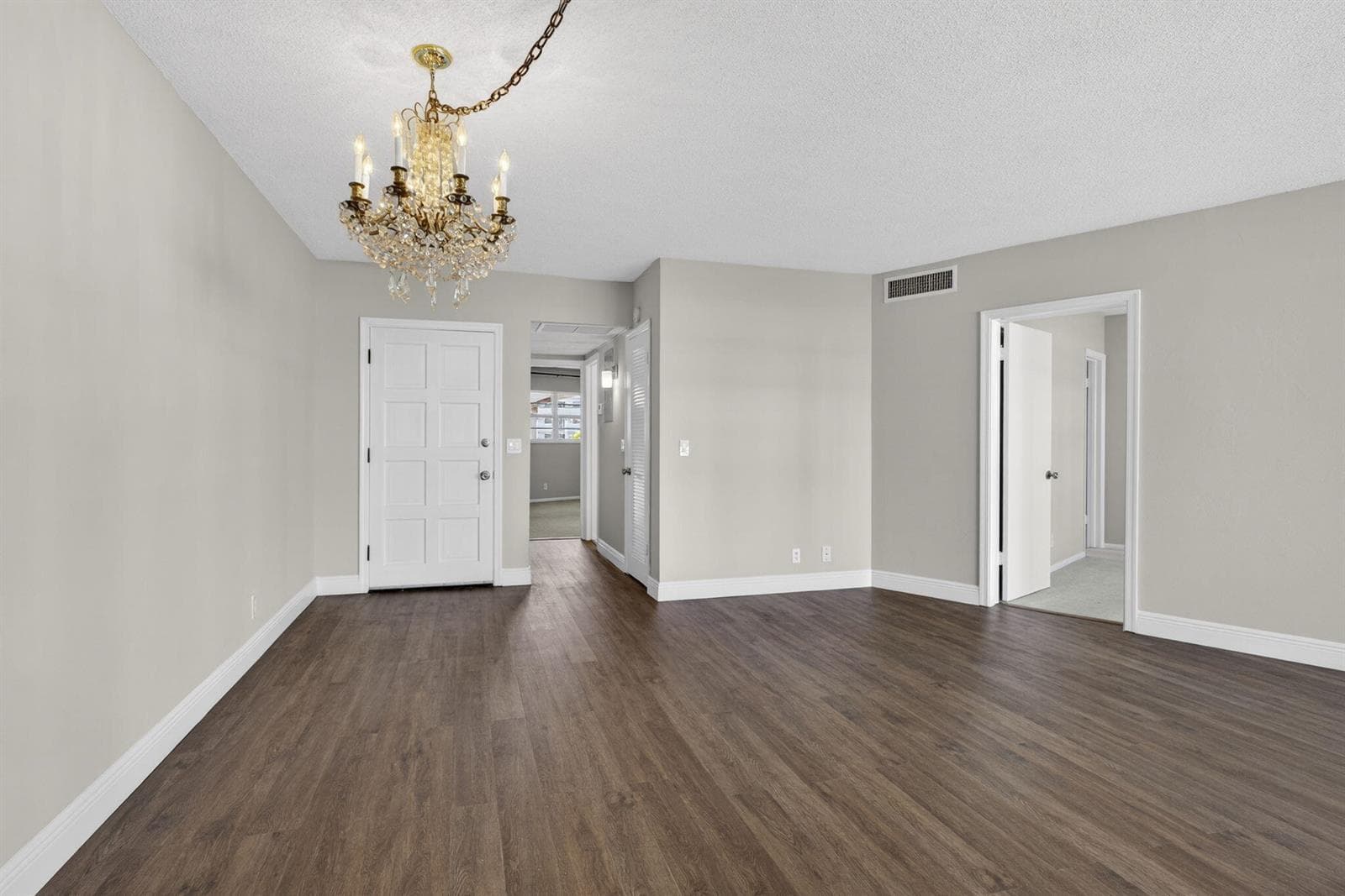 28 Yacht Club Drive 309 photo 10