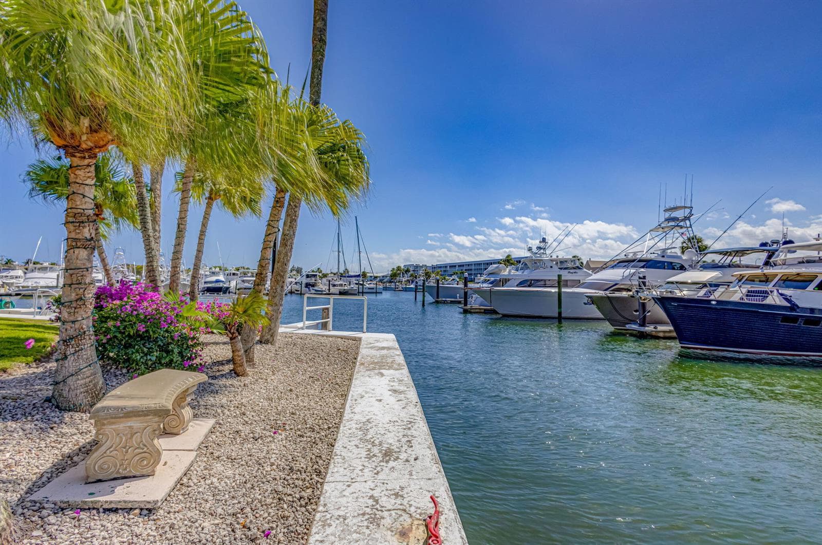 28 Yacht Club Drive 309 photo 18