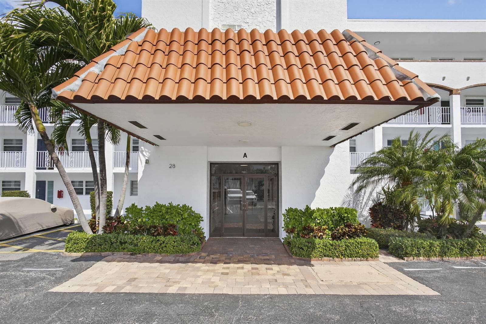 28 Yacht Club Drive 309 photo 19