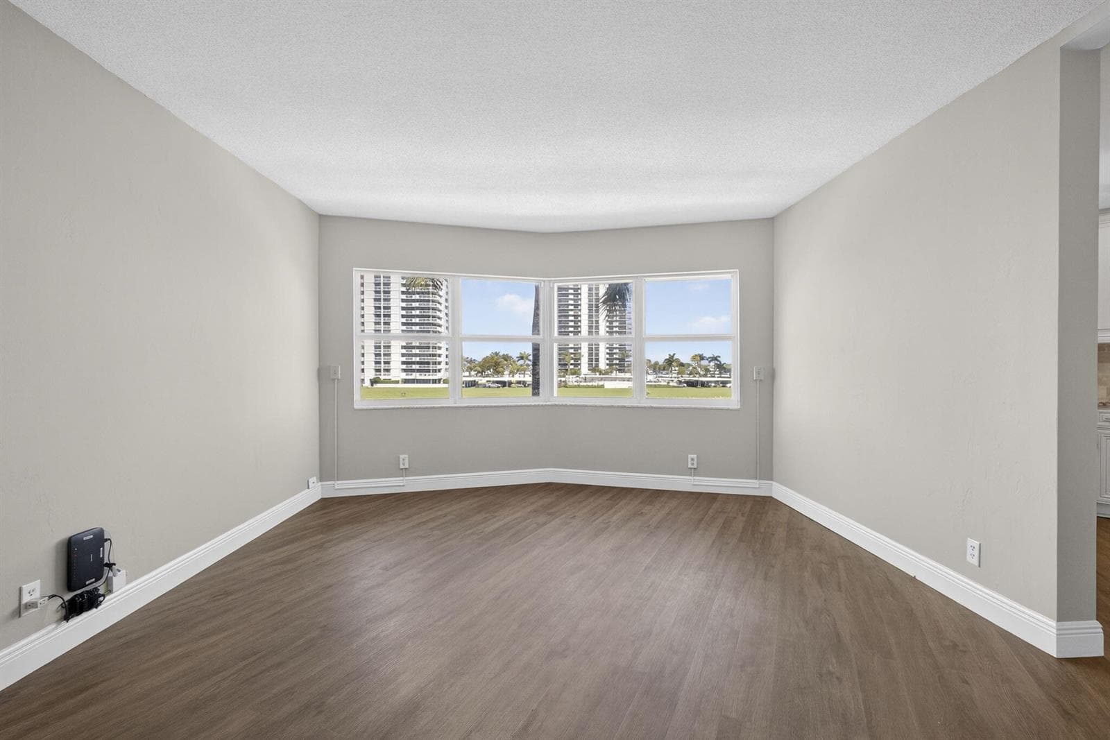 28 Yacht Club Drive 309 photo 4