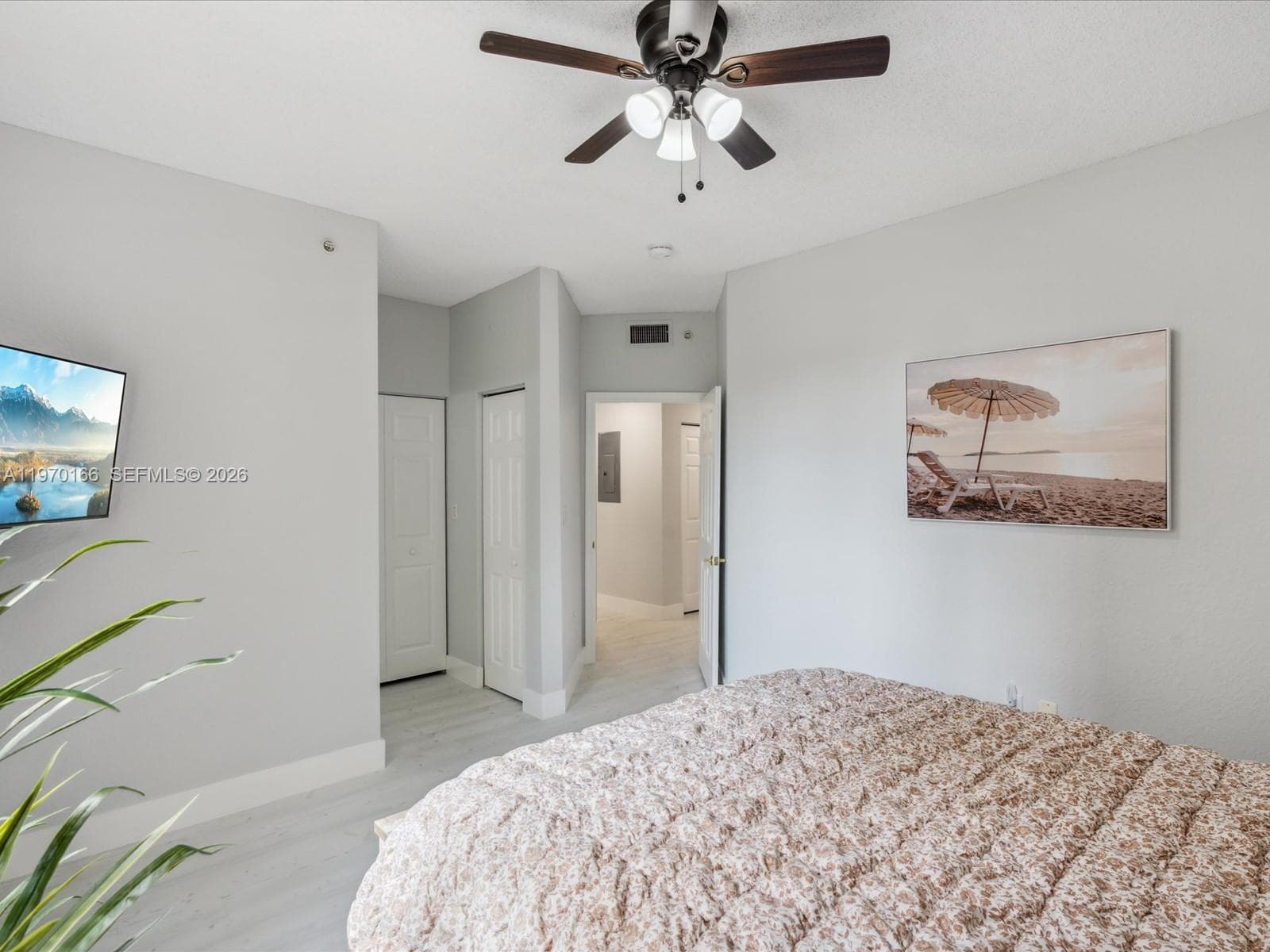 1803 N Flagler Dr 213 photo 19