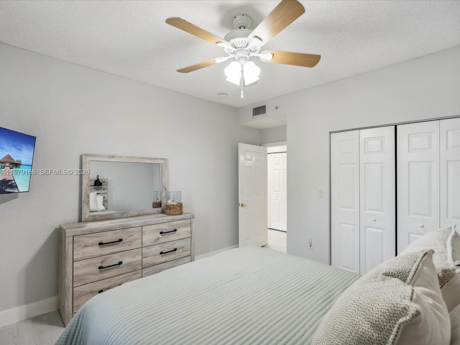 1803 N Flagler Dr 213 photo 25