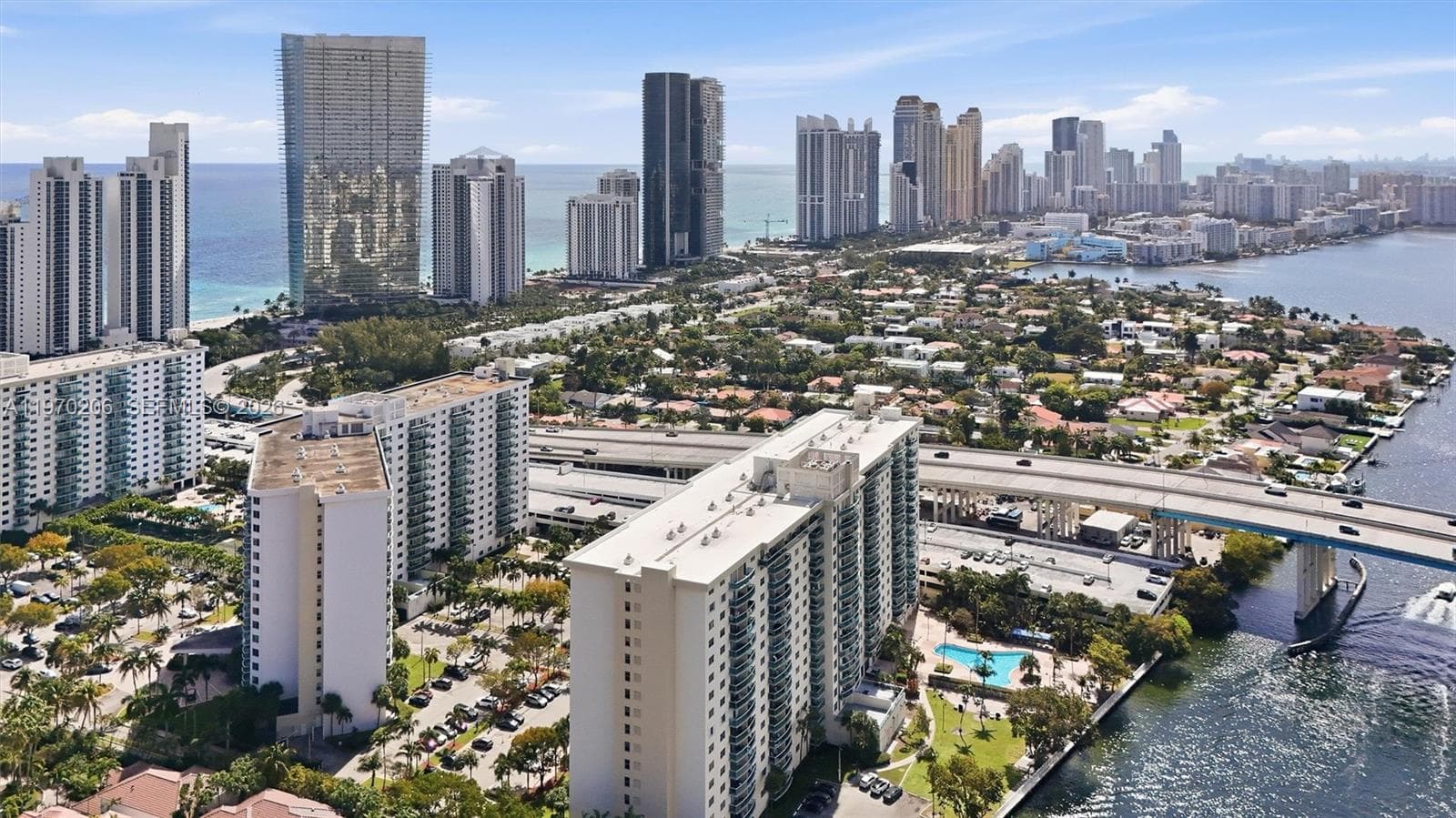 19390 Collins Ave 120 photo 18