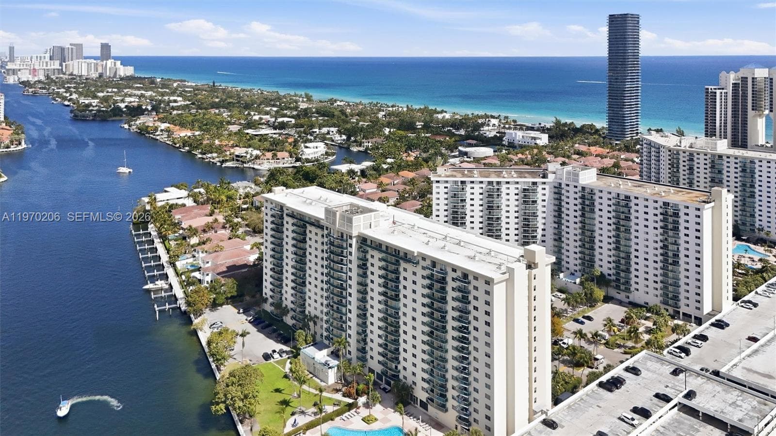 19390 Collins Ave 120 photo 19