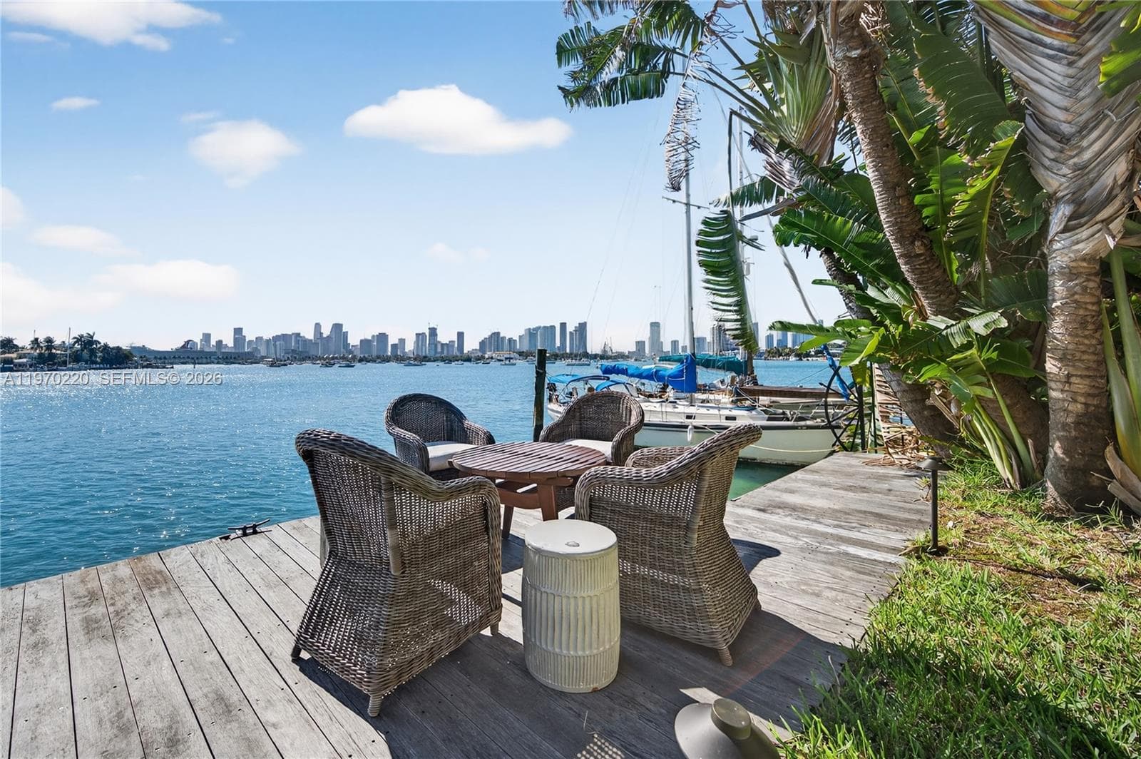 14 San Marino Dr photo 7