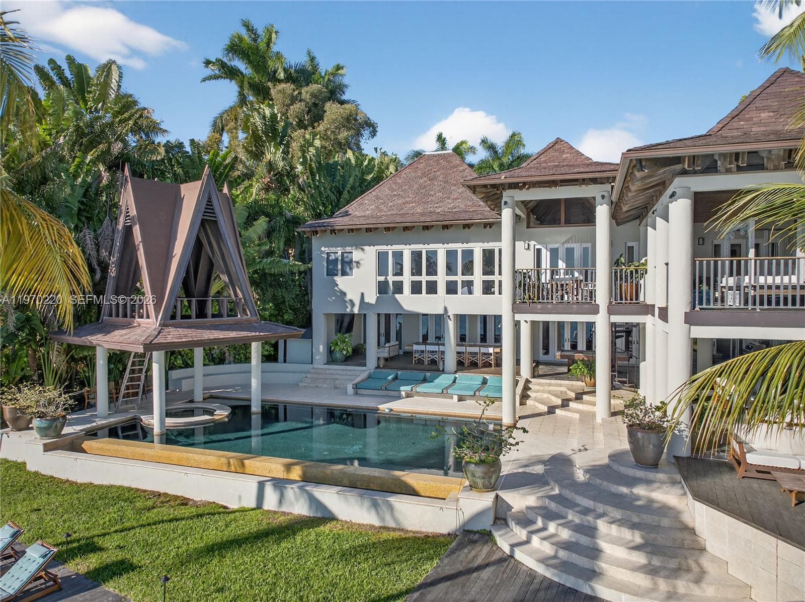 14 San Marino Dr photo 5