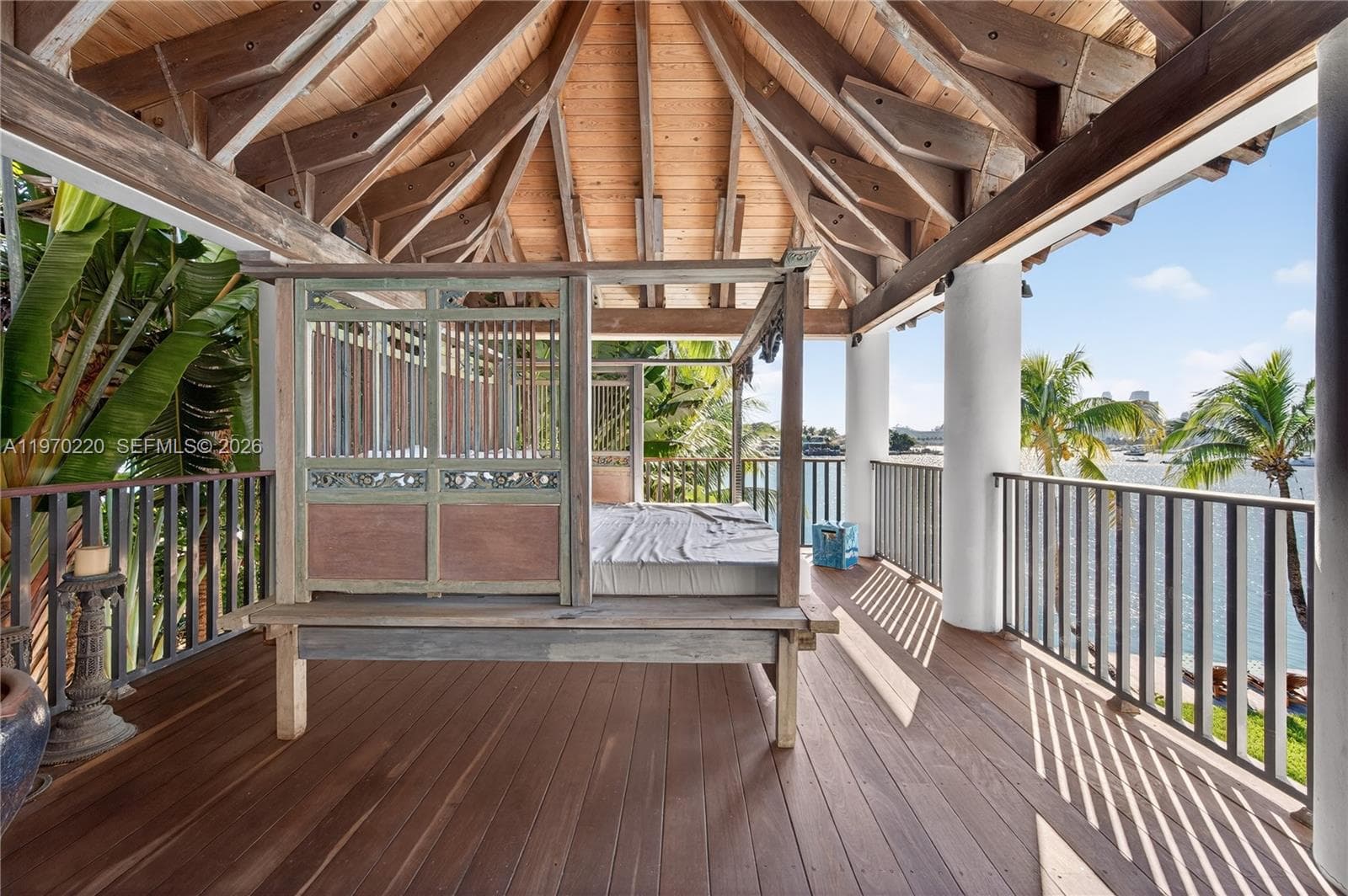 14 San Marino Dr photo 18