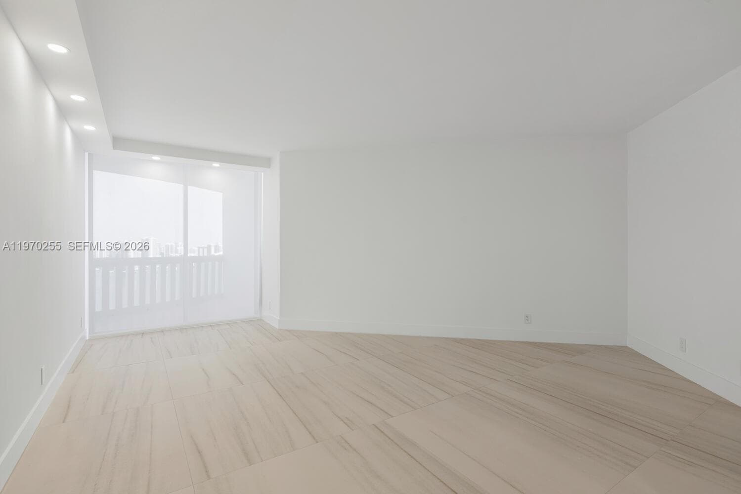 3000 Island Blvd 2504 photo 23