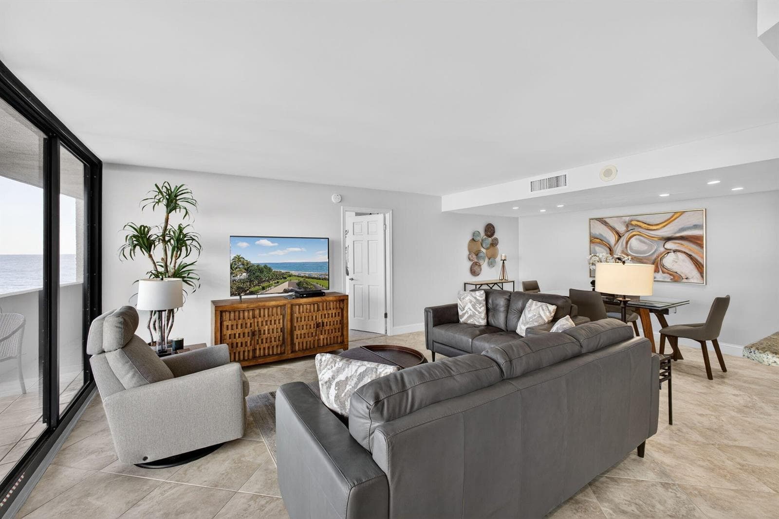 4200 N Ocean Drive 1-406 photo 21