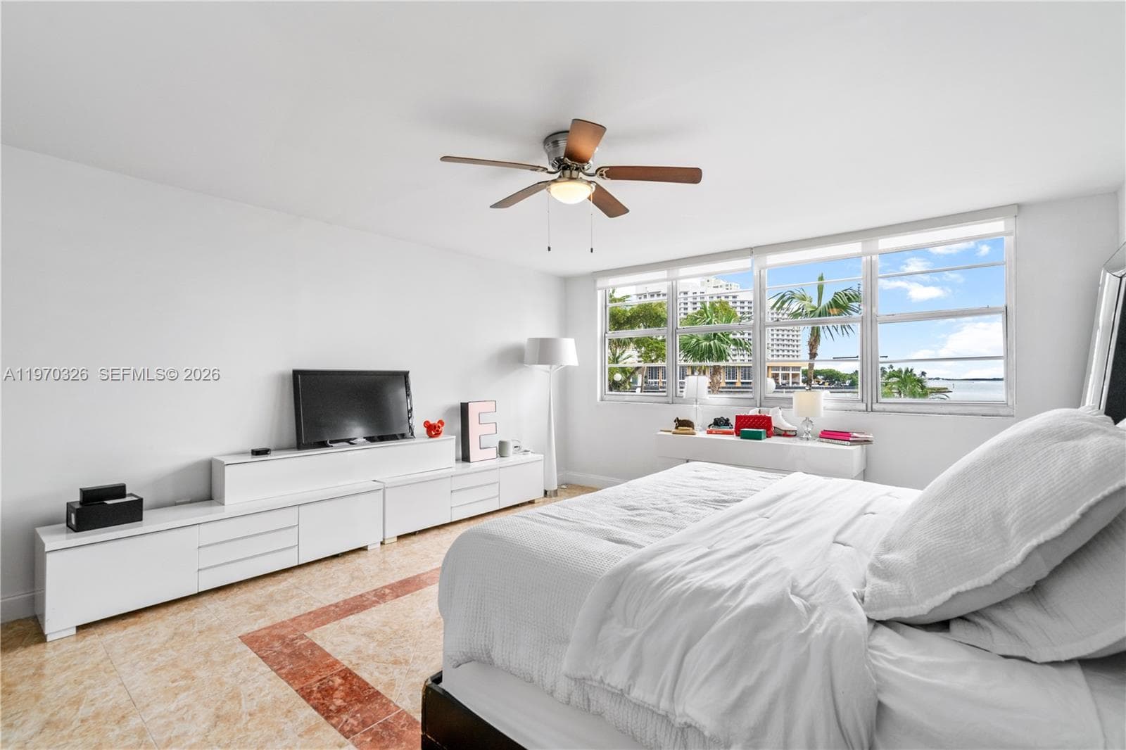 905 Brickell Bay Dr 230 photo 17