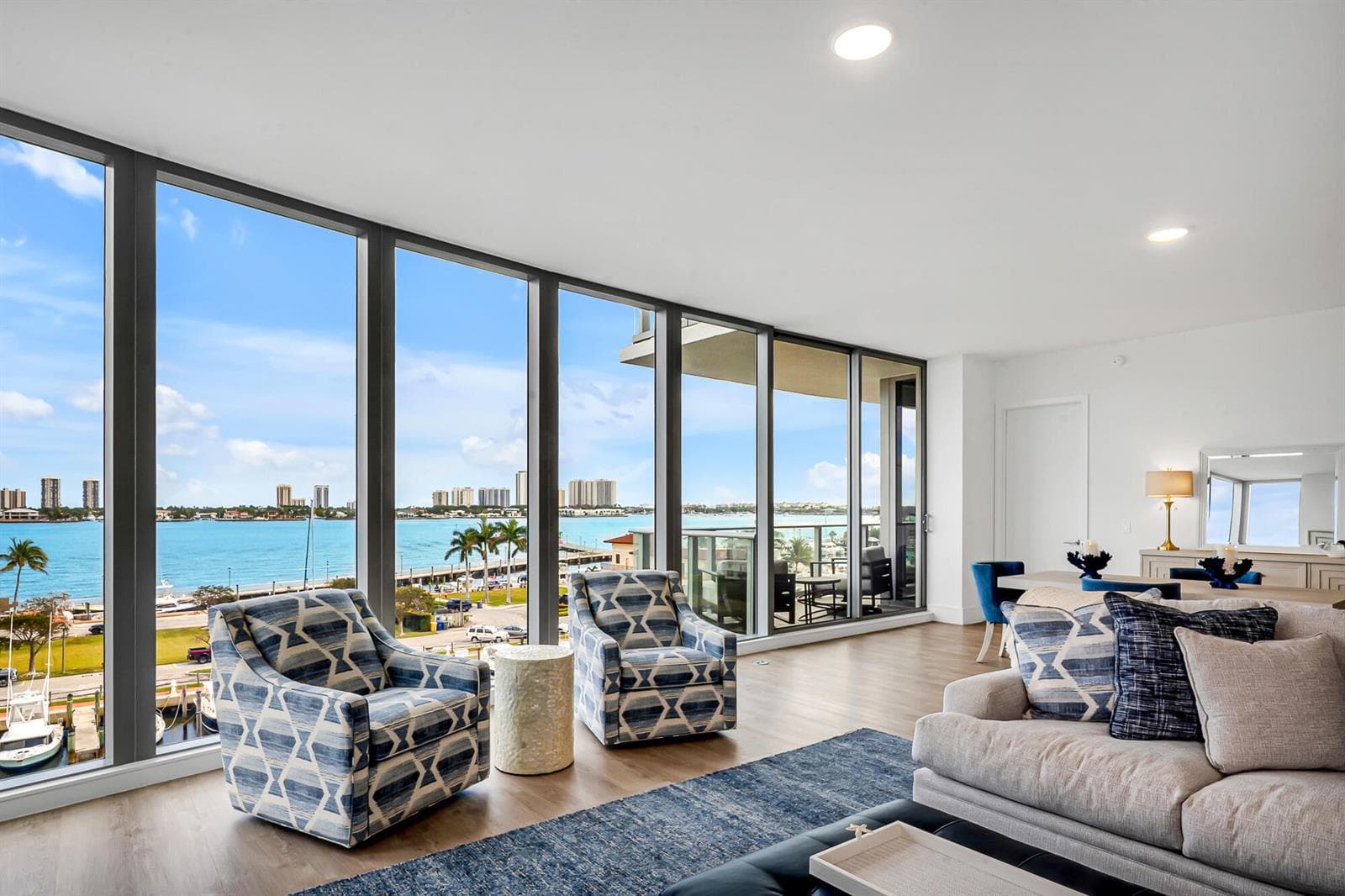 220 Lake Shore Drive 502 photo 20