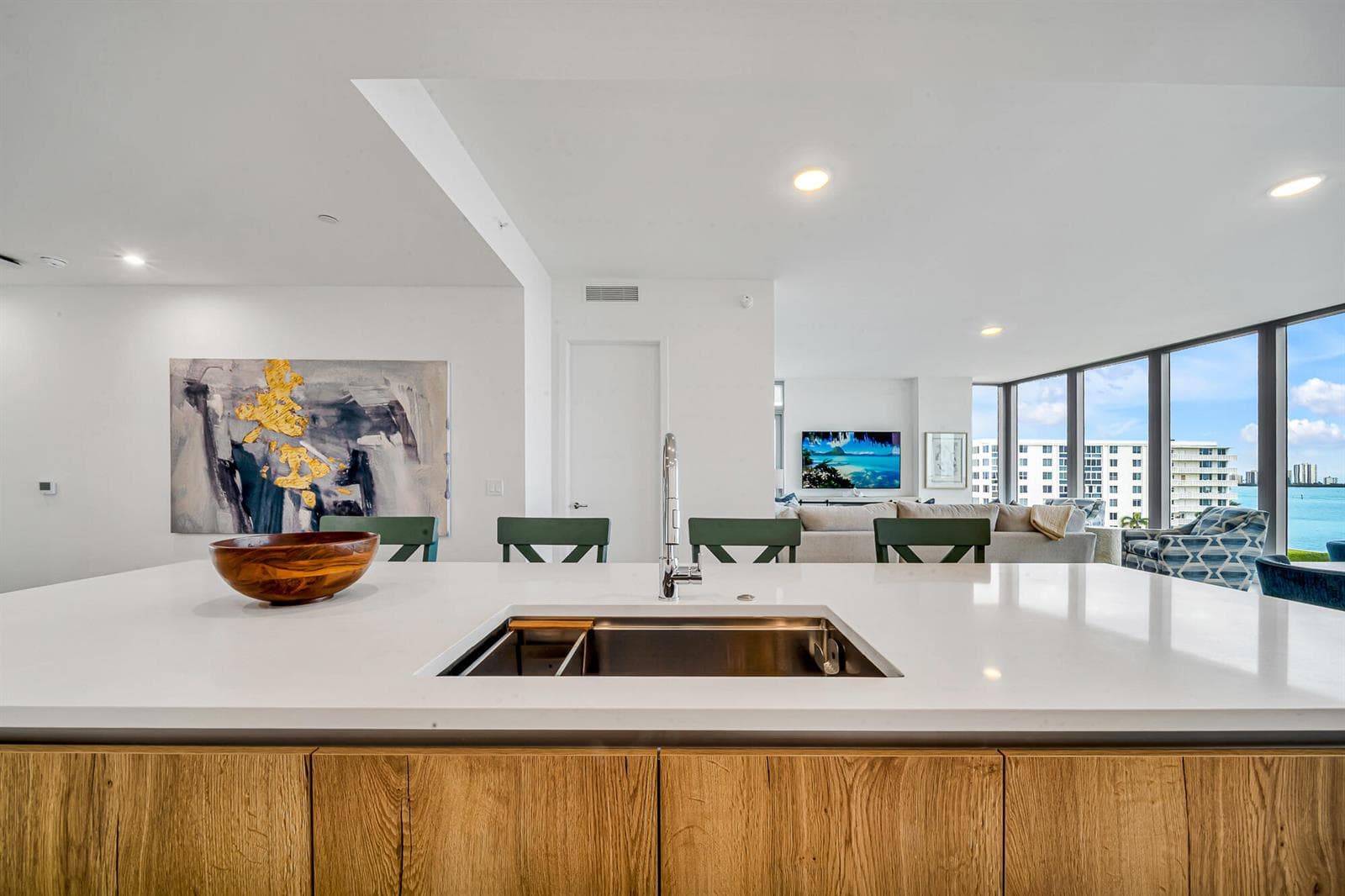220 Lake Shore Drive 502 photo 15