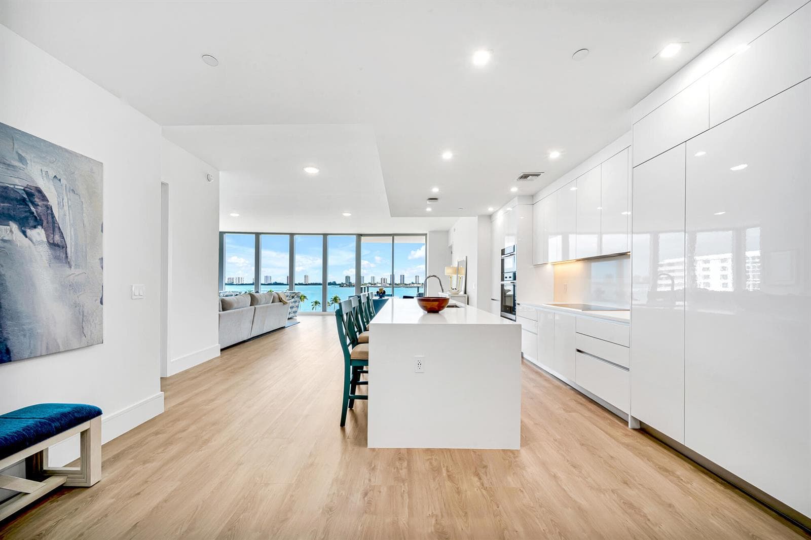 220 Lake Shore Drive 502 photo 8