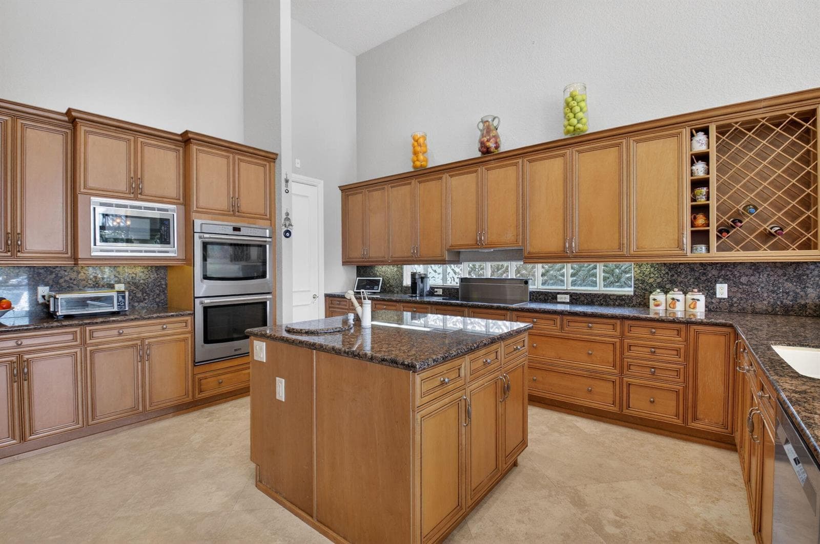 3171 Jasmine Drive photo 16